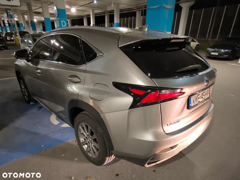 Lexus NX 300h Elegance AWD - 23