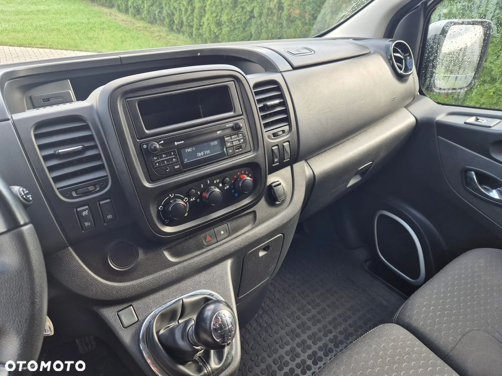 Opel Vivaro - 6