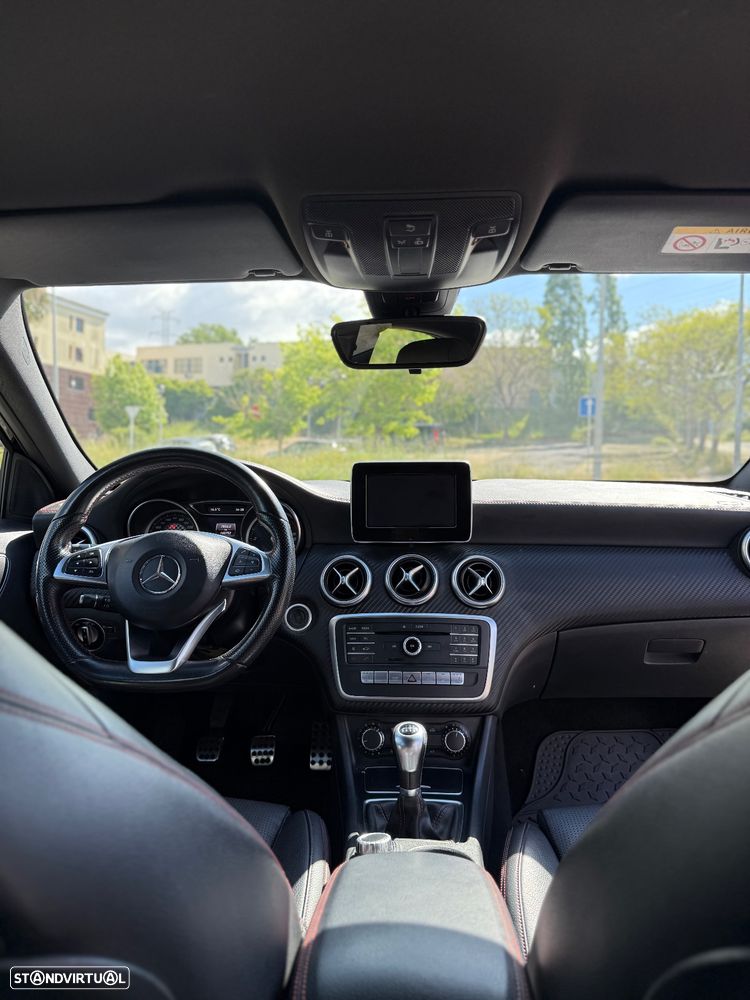 Mercedes-Benz A 180 d AMG Line - 6