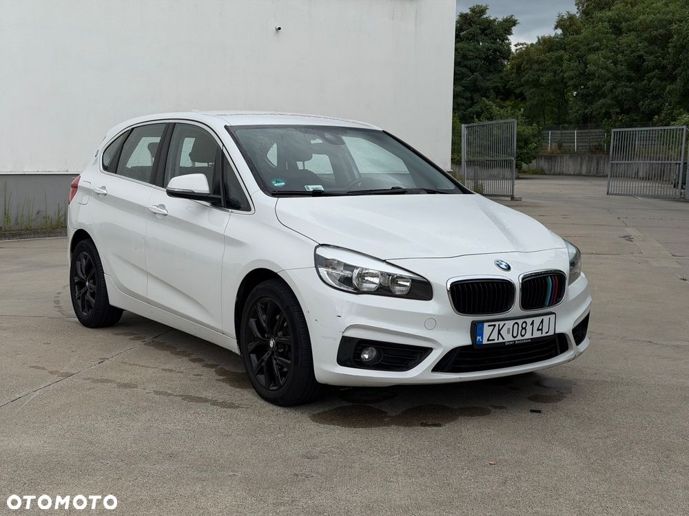 BMW Seria 2 218d - 1