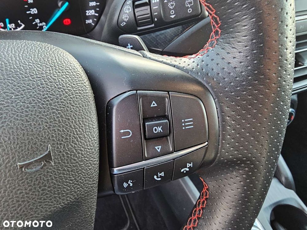 Ford Focus - 24