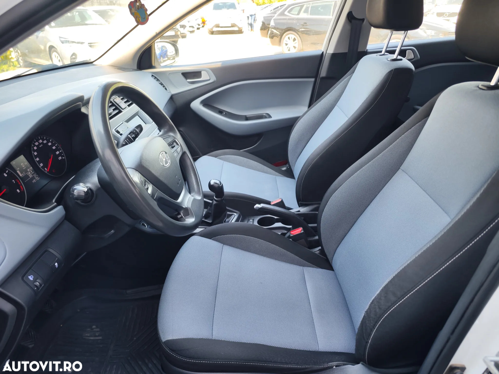 Hyundai i20 1.25 75CP M/T Comfort - 10