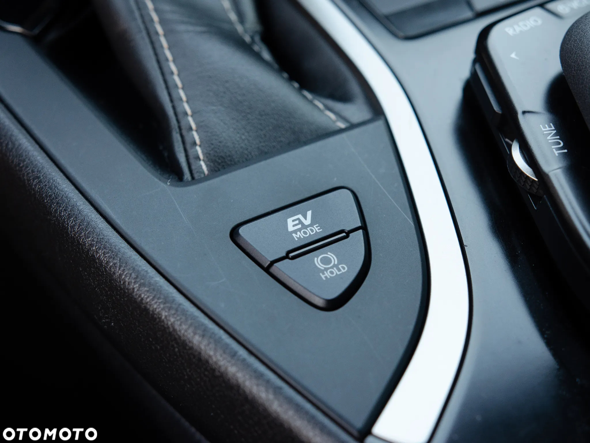 Lexus UX 250h GPF Prestige 2WD - 29