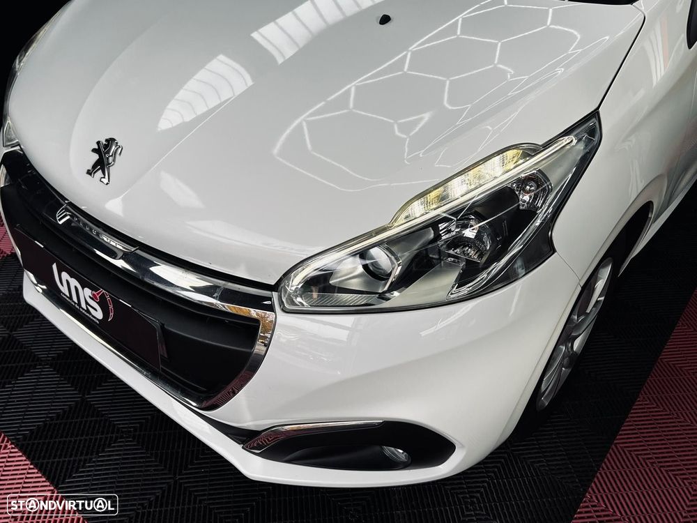 Peugeot 208 1.2 VTi Active - 8