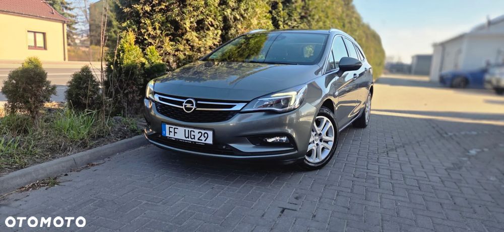 Opel Astra 1.6 D Start/Stop Automatik Dynamic - 2