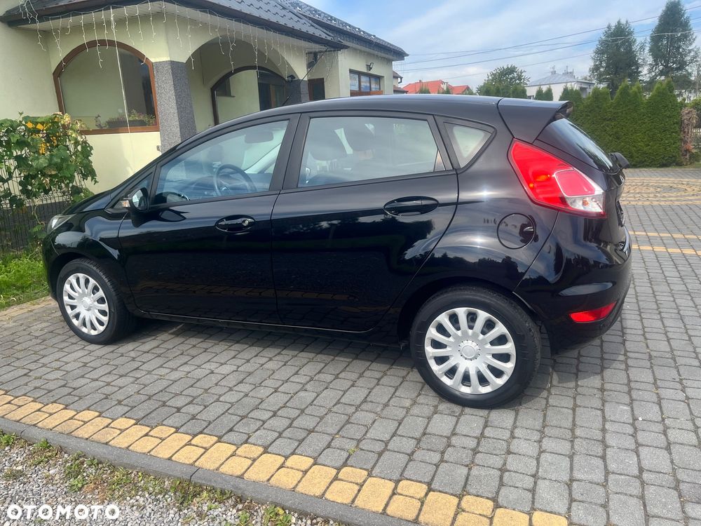 Ford Fiesta 1.4 Champions Edition - 8