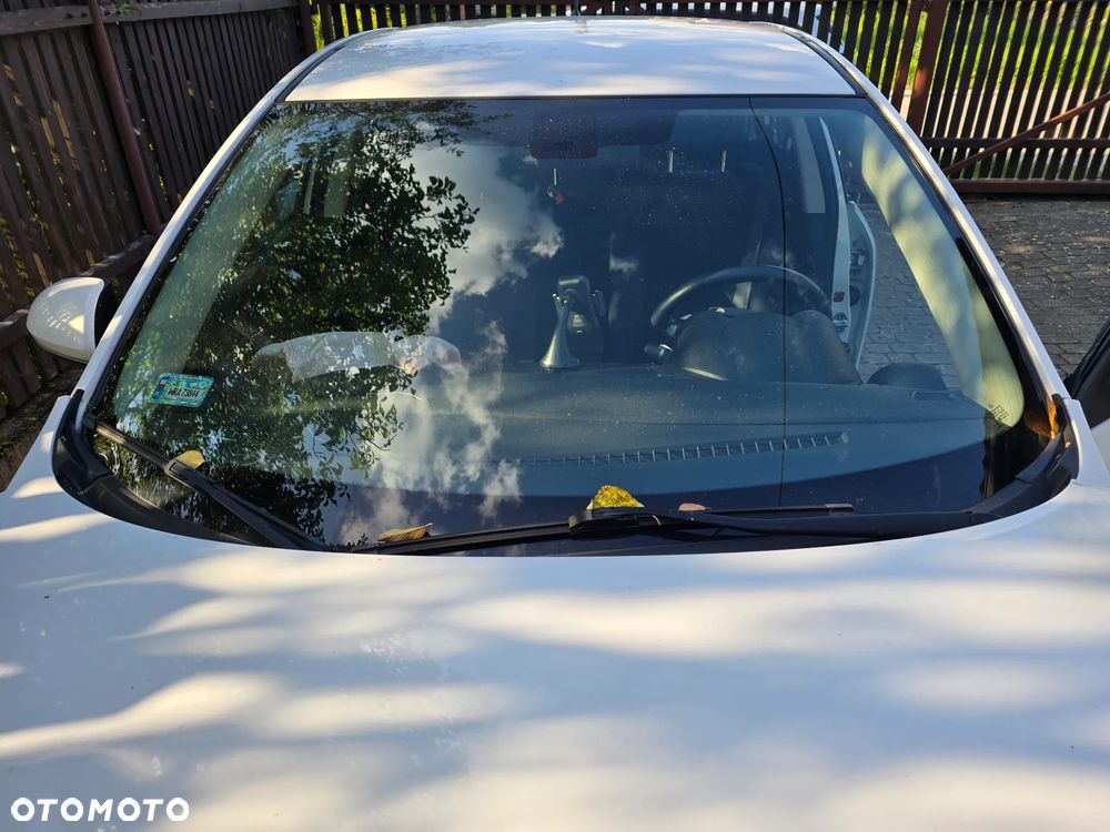 Mazda 3 1.6 Active - 2