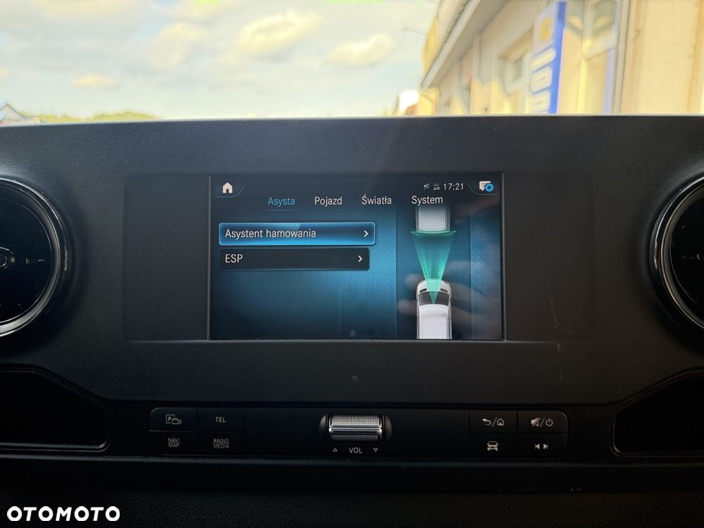 Mercedes-Benz Sprinter - 15