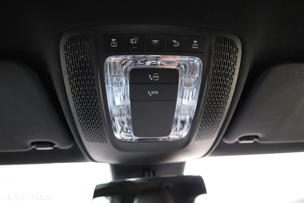 Mercedes-Benz A - 22