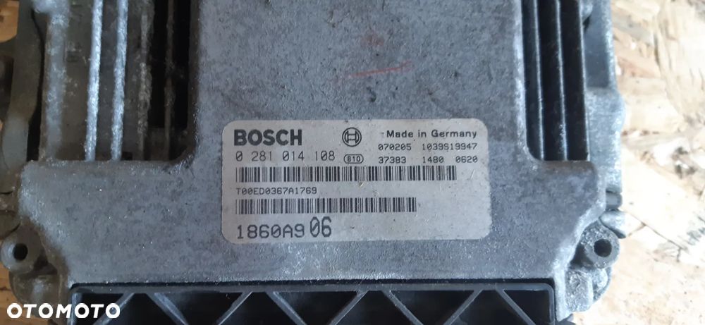 Sterownik Ecu Komputer  Outlander 2.0 DID 0281 014 108  1860A906 - 2