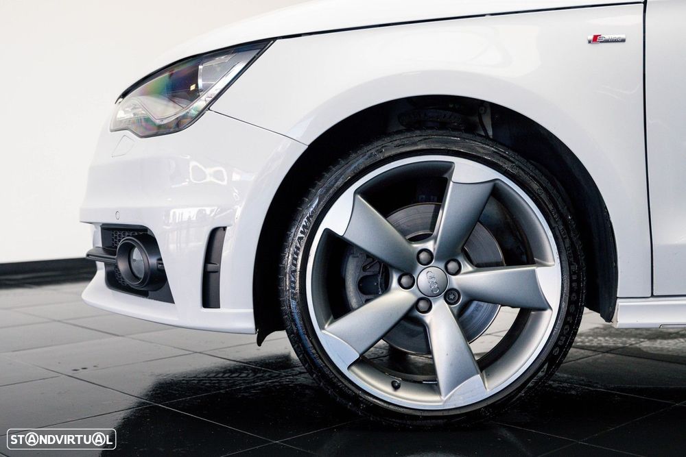 Audi A1 Sportback 2.0 TDI S line Sport Pack - 8