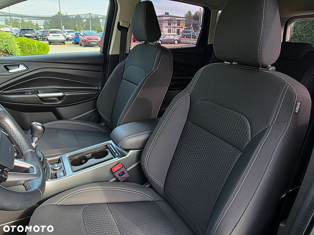 Ford Kuga 1.5 EcoBoost 2x4 Titanium - 21