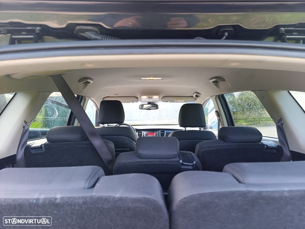 Kia Carens 1.7 CRDi ISG TX - 21