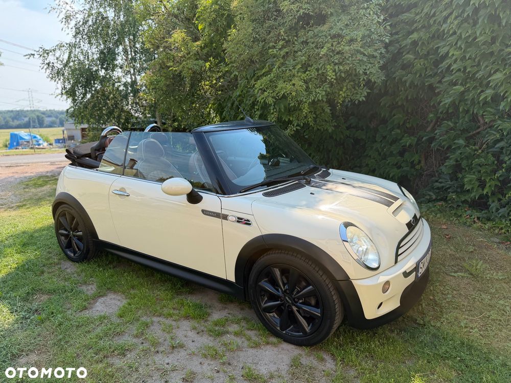 MINI Cooper S Sidewalk - 10