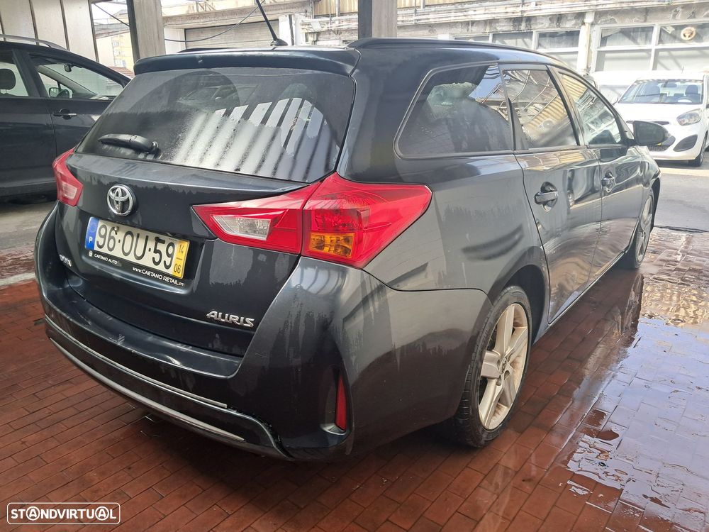 Toyota Auris Touring Sports 1.4 D-4D Comfort+Pack Sport - 15