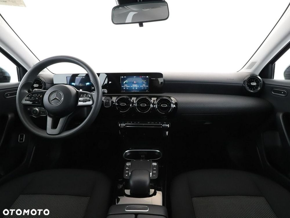 Mercedes-Benz Klasa A 250 E 8G-DCT - 16