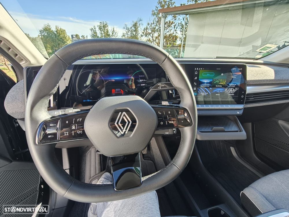 Renault Mégane E-Tech - 15