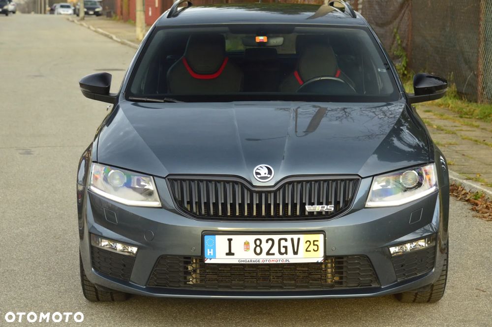 Skoda Octavia 2.0 TDI RS - 13