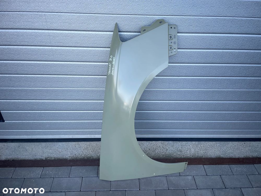 BŁOTNIK PRZEDNI PRAWY VW PASSAT B6  2005-2010 - NOWY - 1