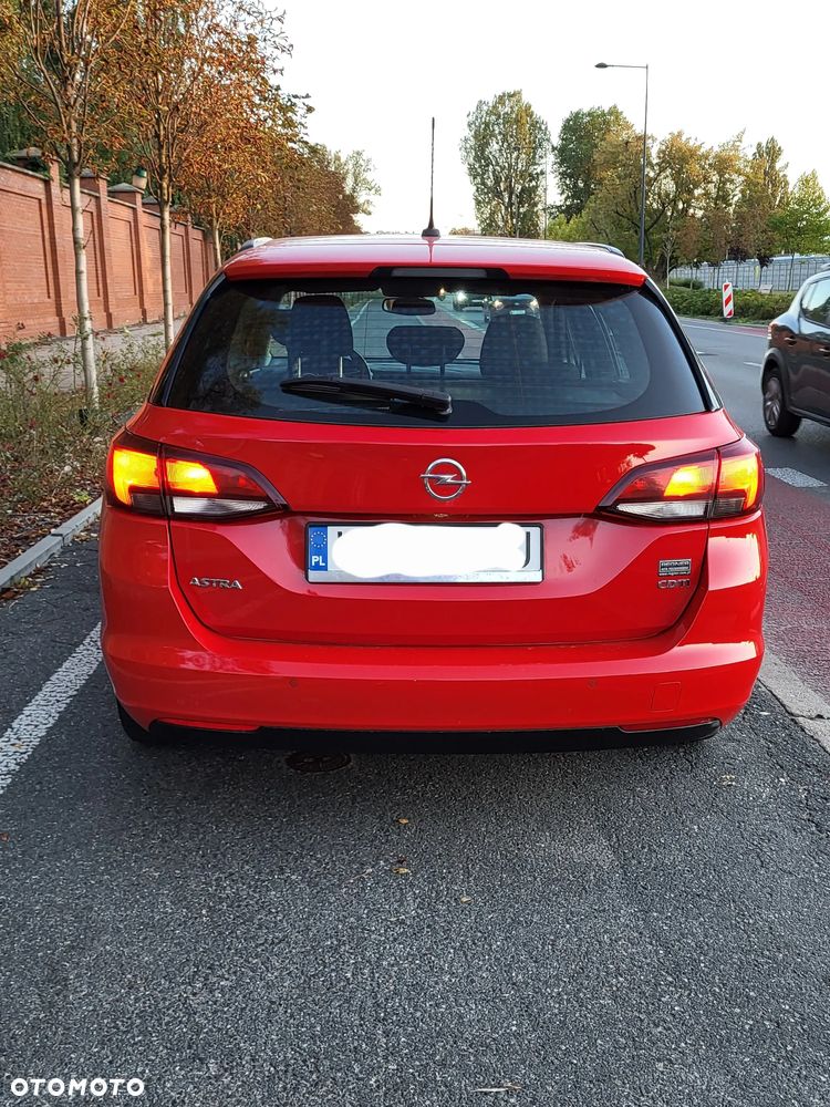 Opel Astra V 1.6 CDTI Dynamic S&S - 8