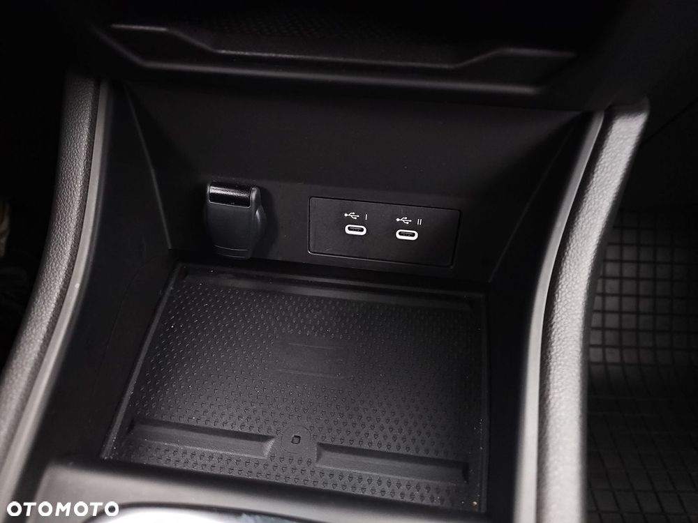 Renault Captur 1.0 TCe Techno - 18