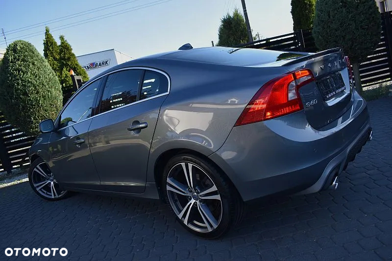 Volvo S60 D3 Drive-E R-Design Momentum - 3