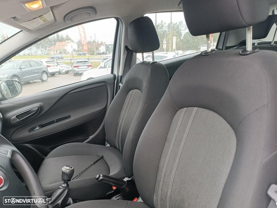 Fiat Punto 1.2 Easy S&S - 8