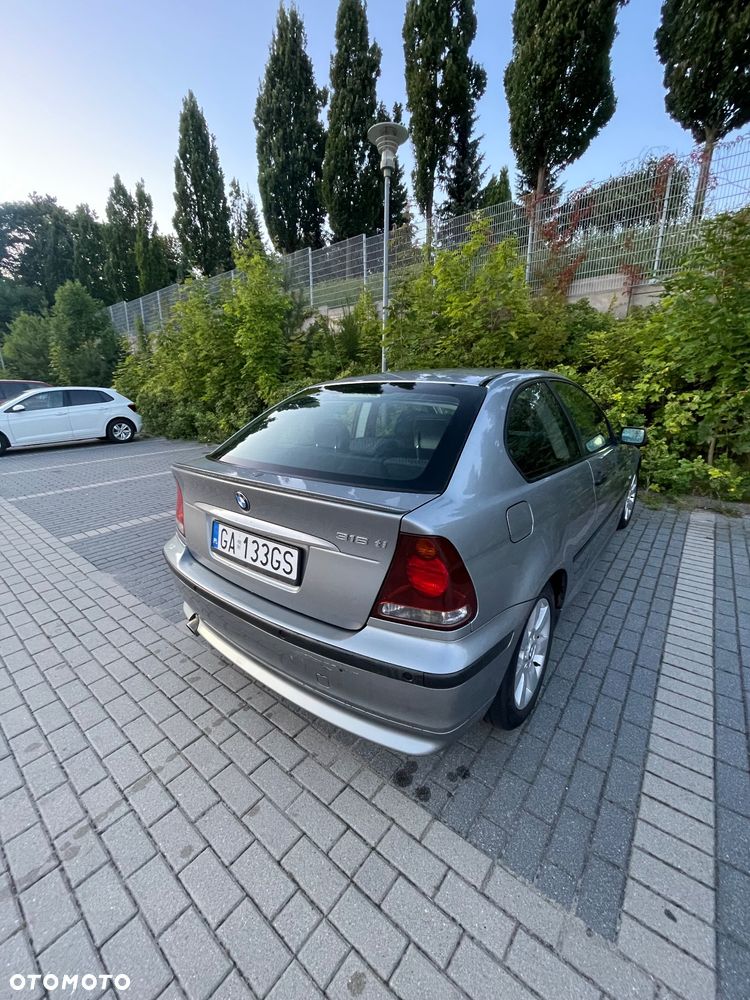 BMW Seria 3 316ti - 12