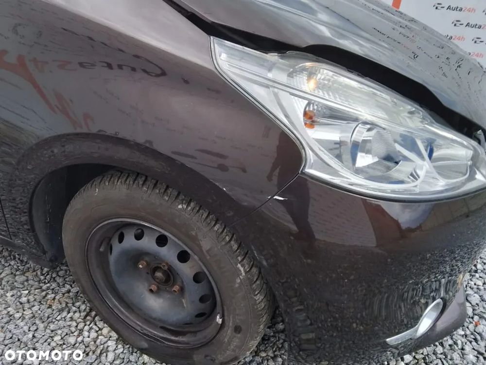 Peugeot 208 1.4 VTi Active - 26