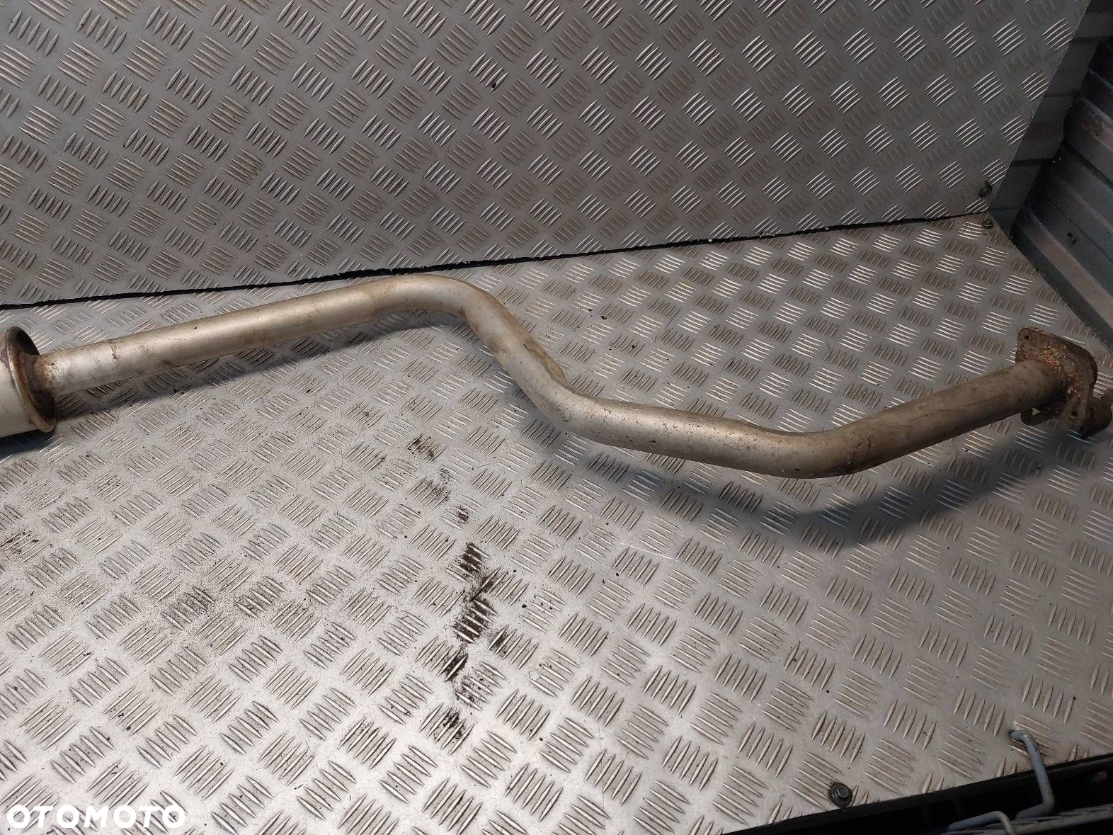 TŁUMIK WYDECH ŚRODKOWY HONDA CIVIC VI LIFT (ANGIELKA) - 2