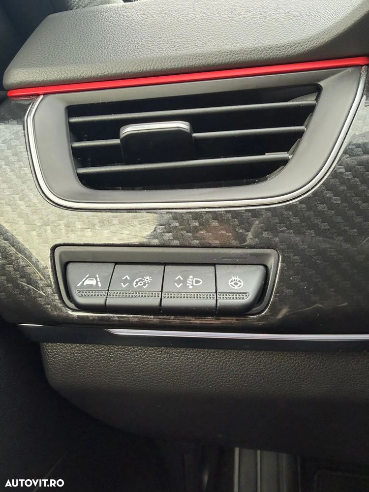 Renault Arkana E-TECH RS Line - 10