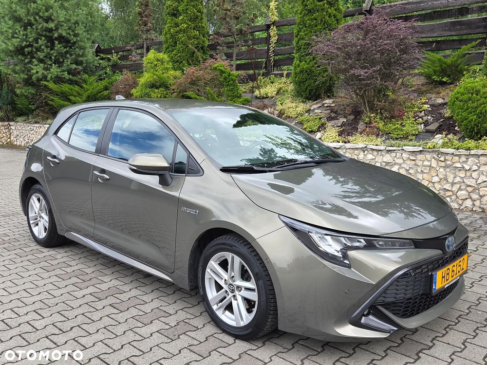 Toyota Corolla 1.8 Hybrid Selection - 13