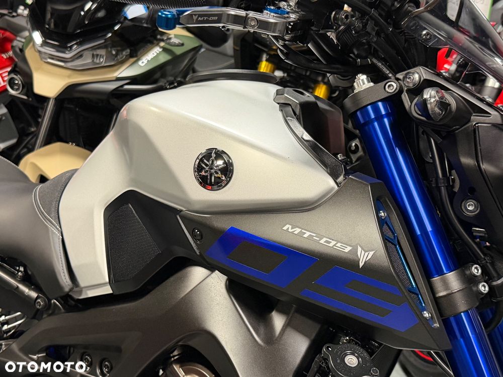 Yamaha MT - 18