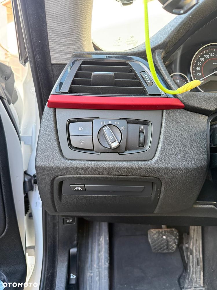 BMW 3GT 328i xDrive Sport-Aut - 8