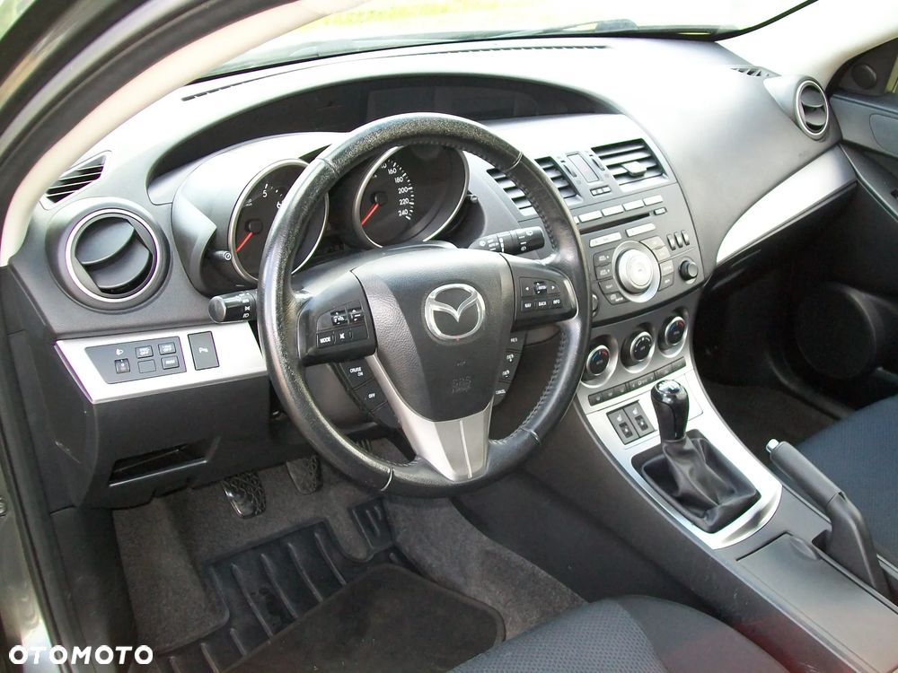 Mazda 3 - 18