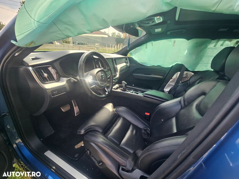 Volvo XC 60 T6 AWD R-Design - 7
