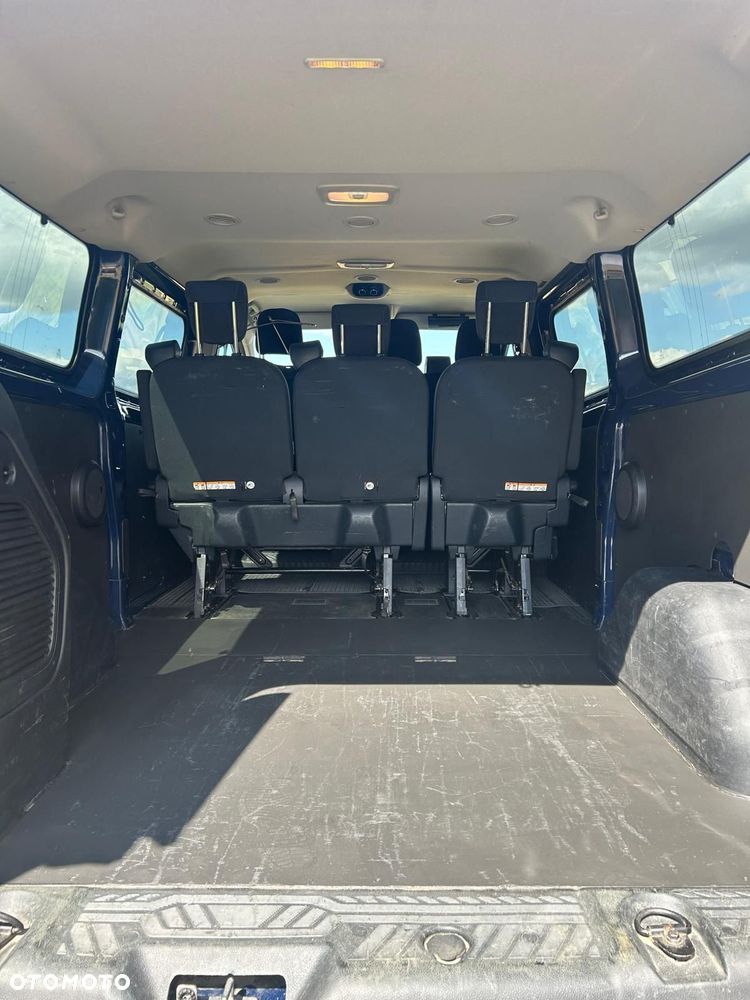 Ford TRANSIT CUSTOM - 8