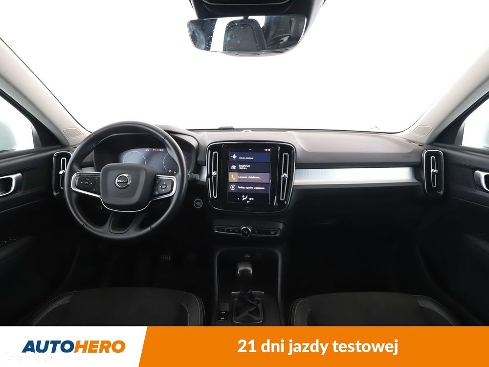 Volvo XC 40 D3 Momentum - 12