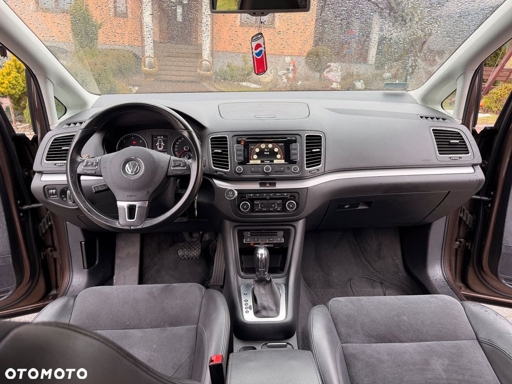 Volkswagen Sharan 2.0 TDI Highline DSG - 11