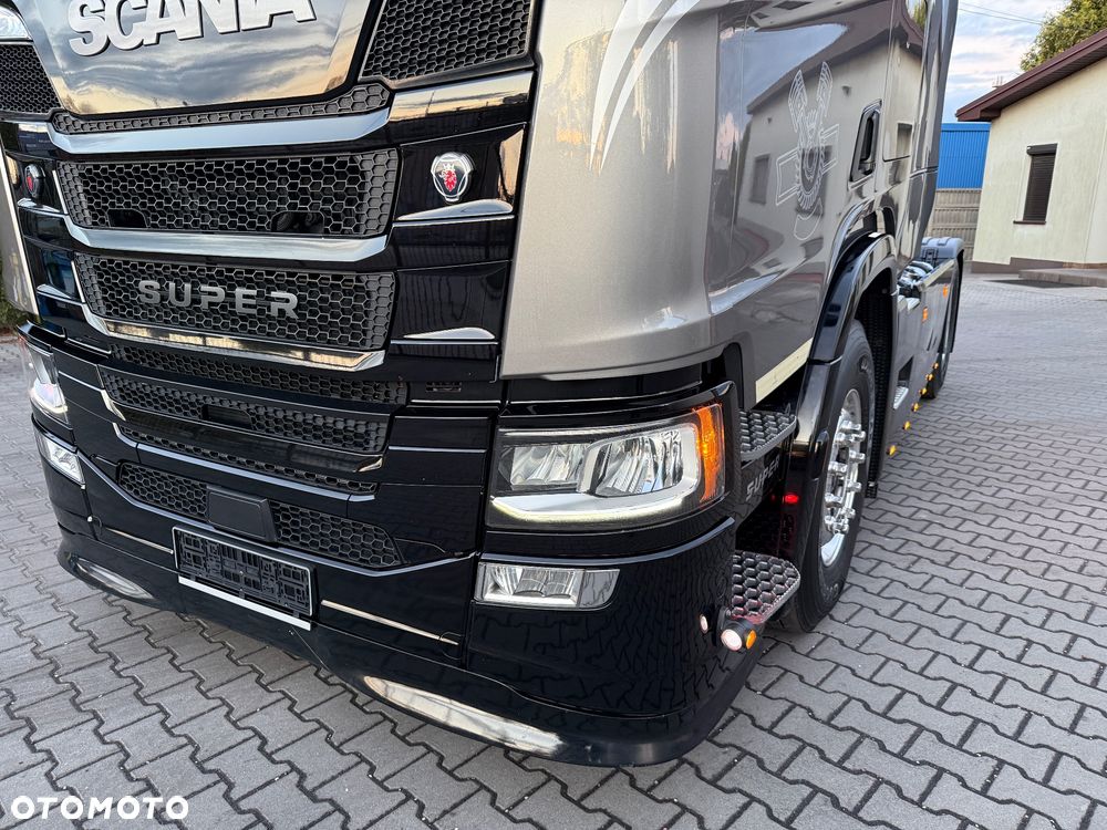 Scania - 17