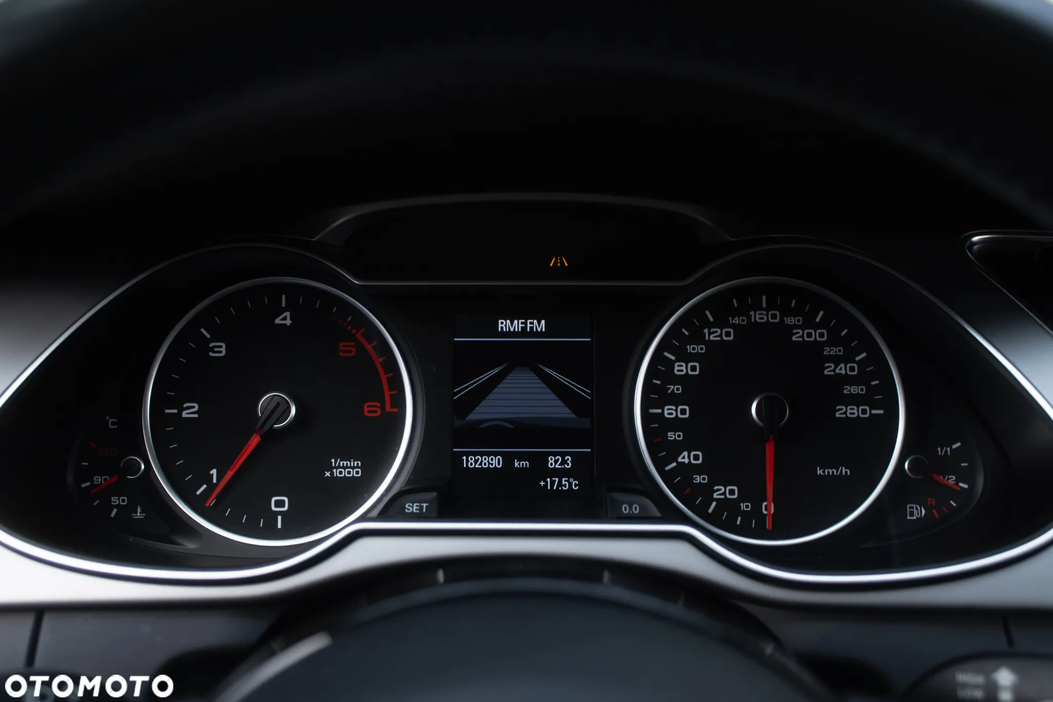 Audi A4 Avant 2.0 TDI DPF quattro S line Sportpaket - 30