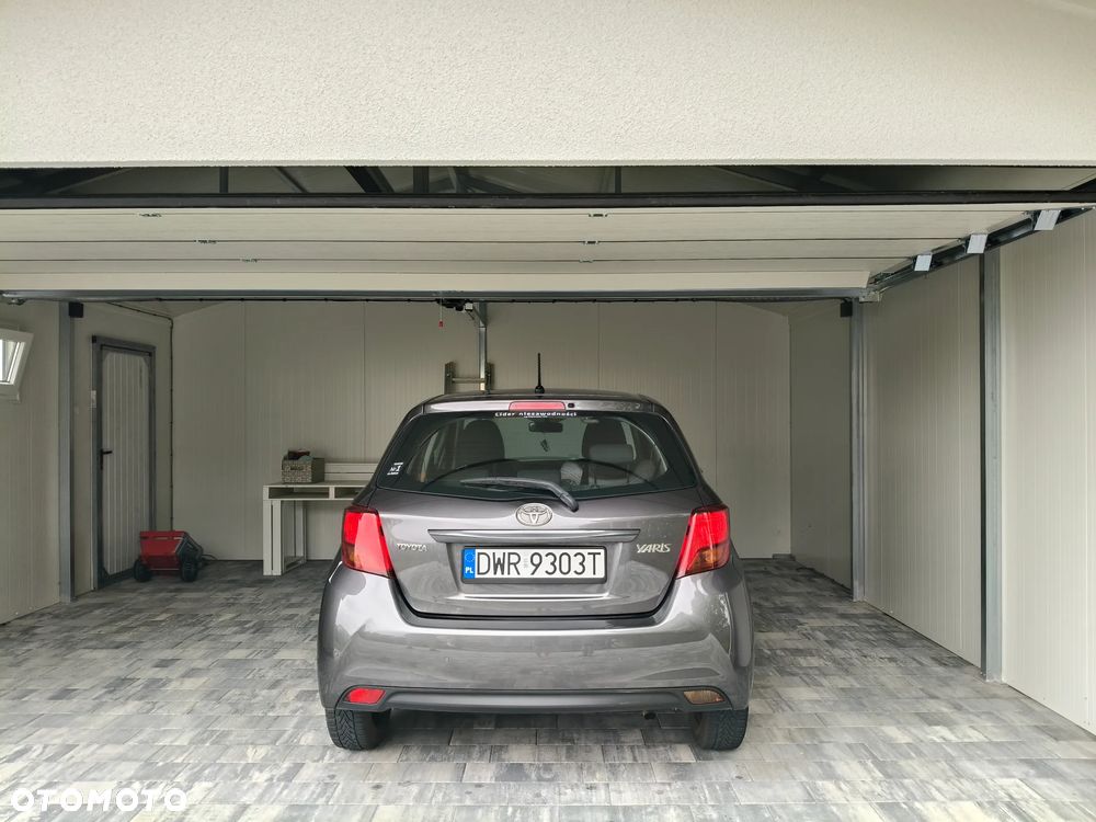 Toyota Yaris 1.33 Active EU6 - 7
