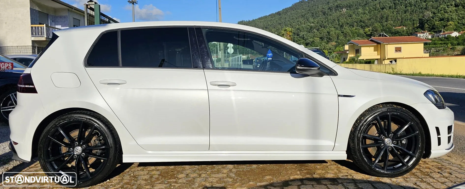 VW Golf 2.0 TSi R - 35