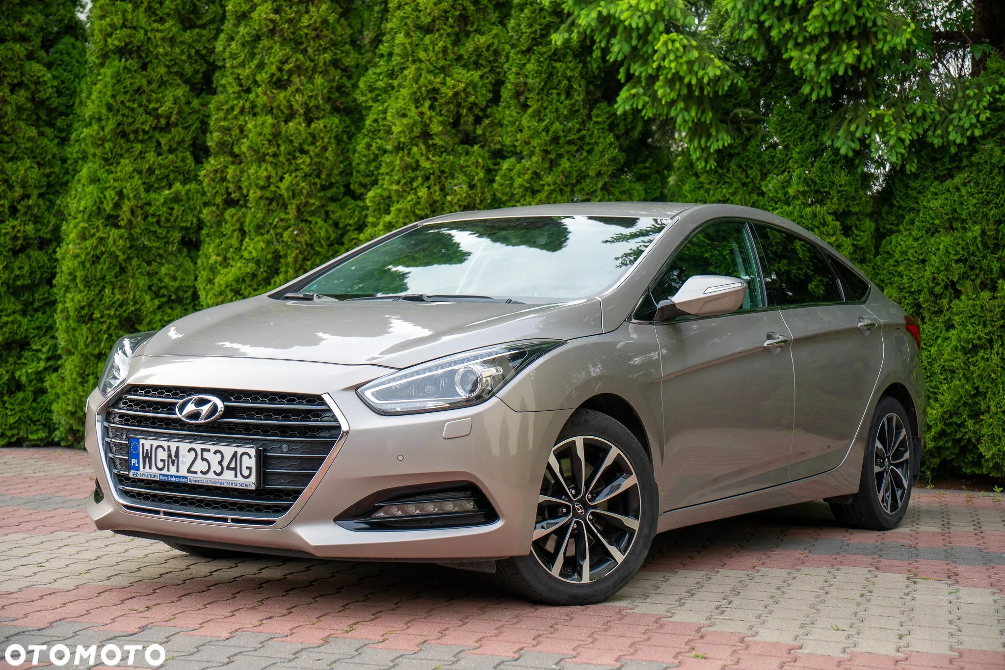 Hyundai i40 1.7 CRDi Business DCT - 1