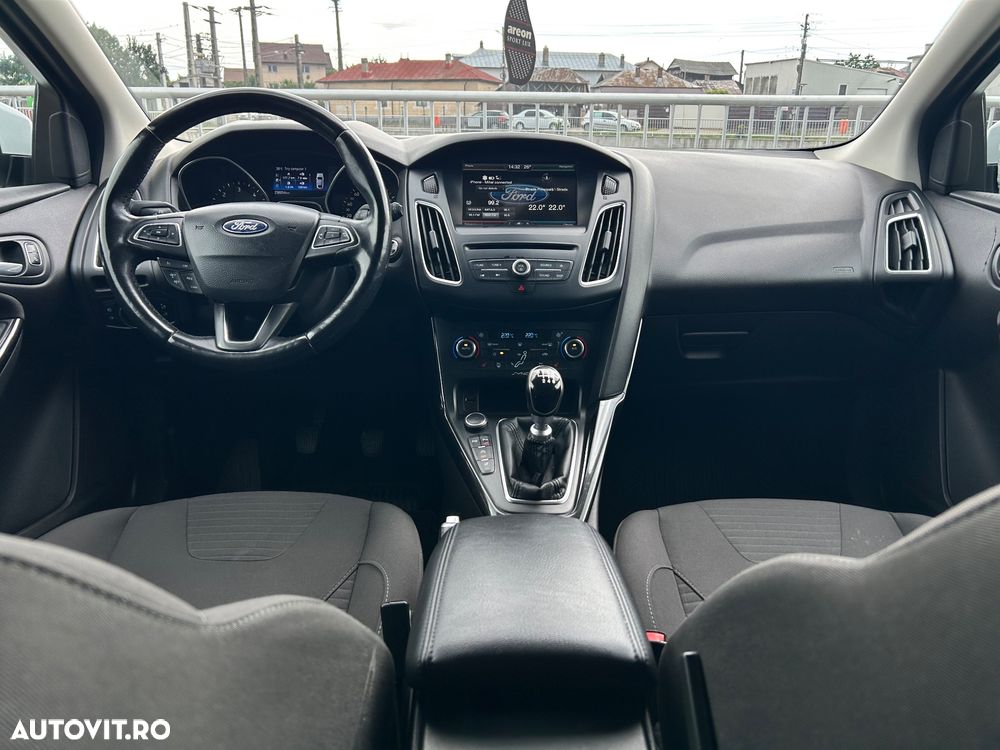 Ford Focus 2.0 TDCI Titanium - 8