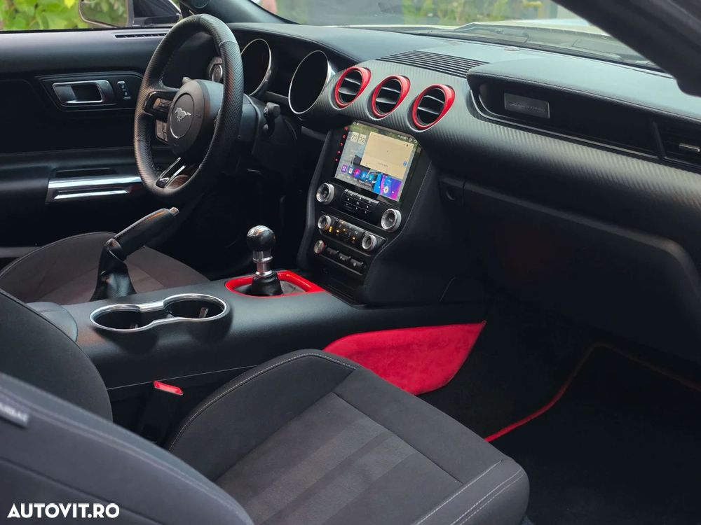 Ford Mustang 2.3 EcoBoost - 12
