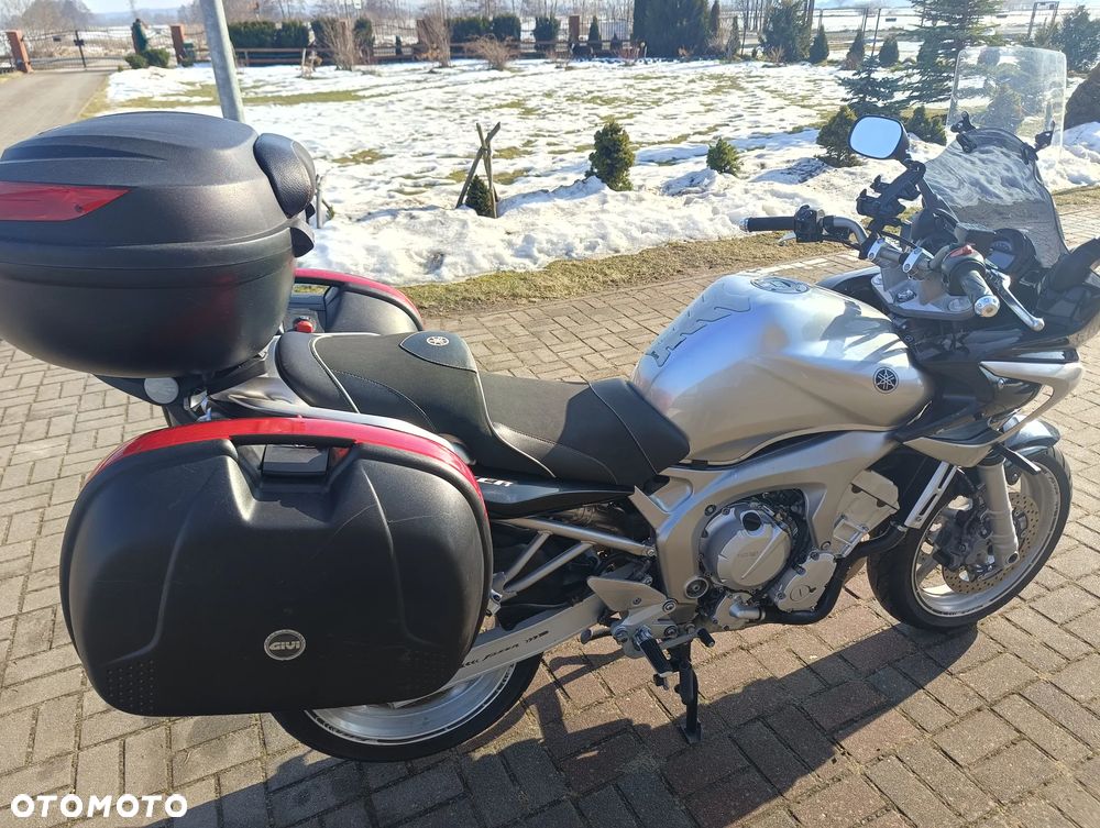Yamaha FZ6 - 2