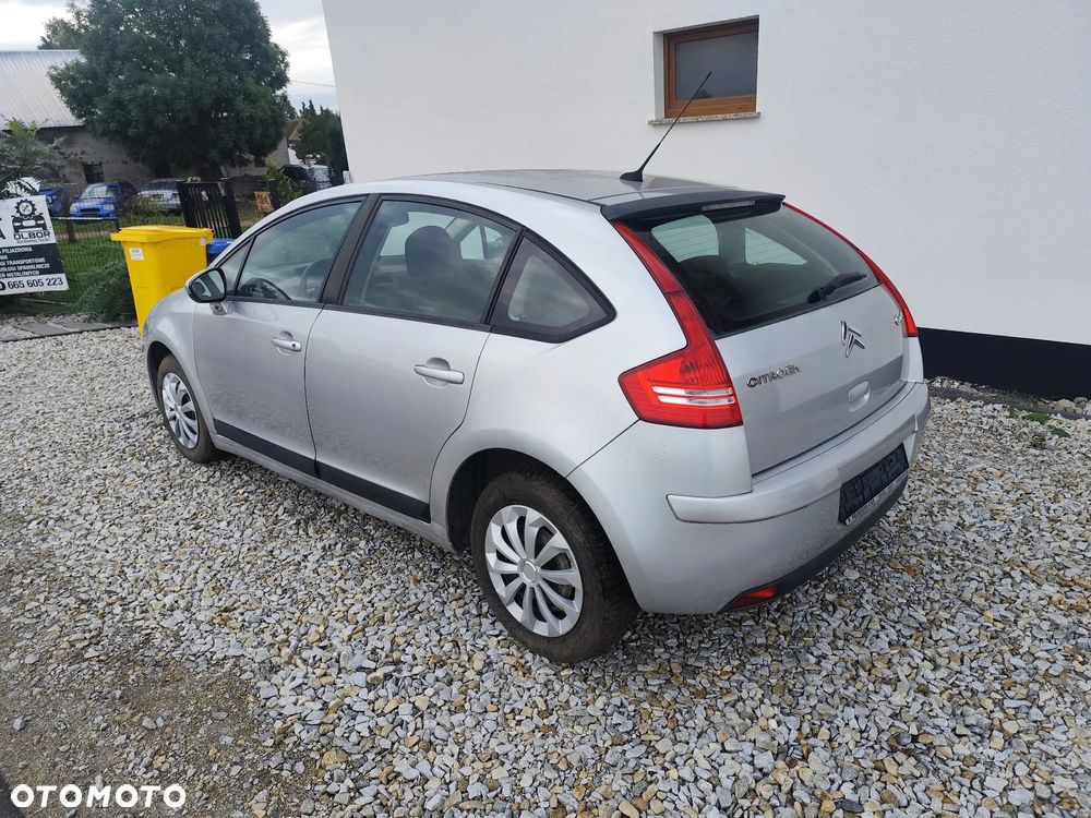 Citroën C4 1.6 HDi Equilibre - 4