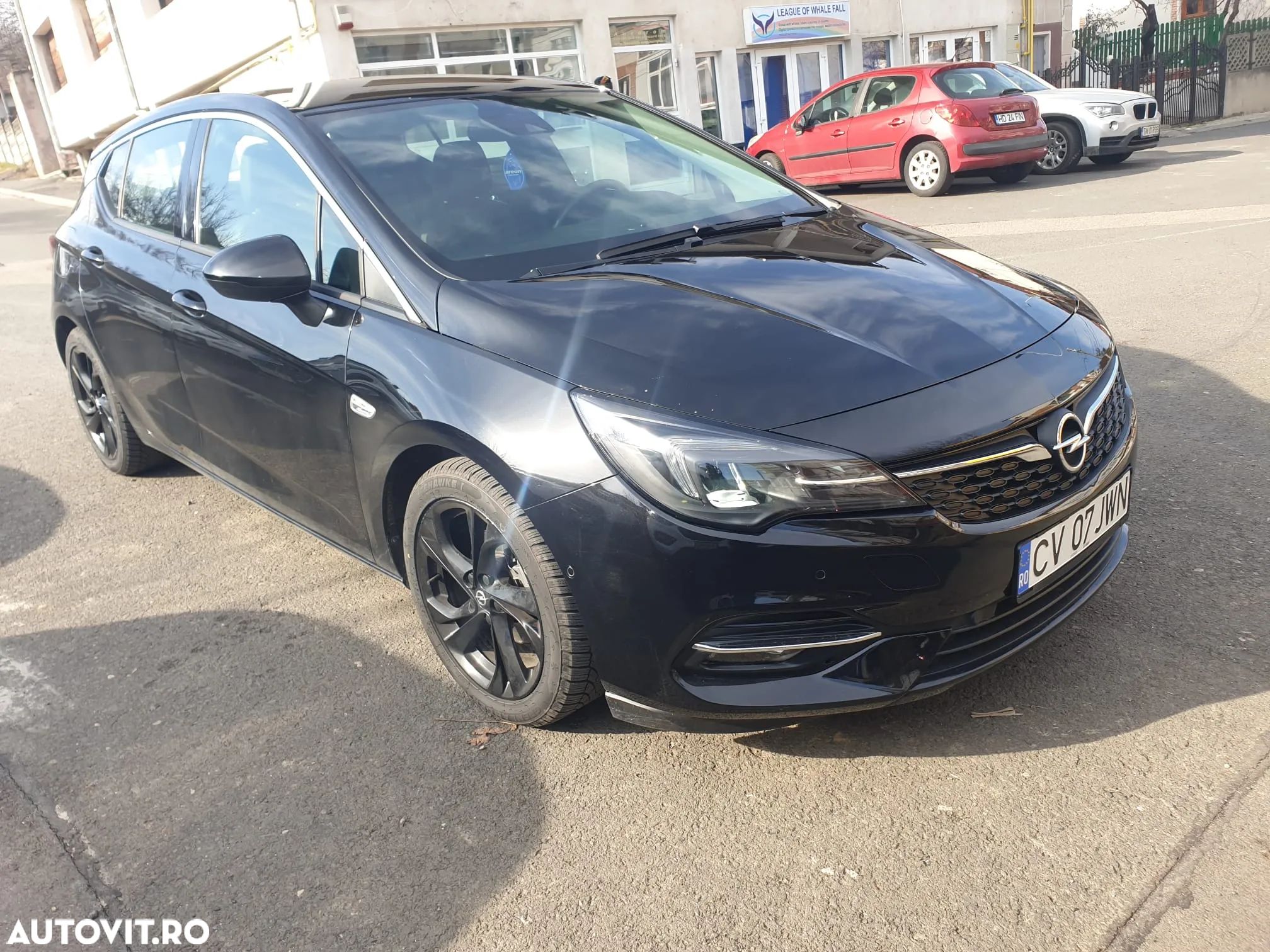 Opel Astra 1.2 Turbo Start/Stop Business Elegance - 1