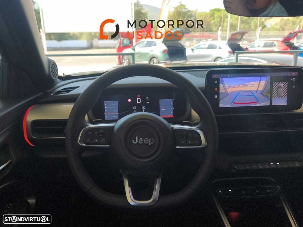 Jeep Avenger 1.2 e-Hybrid Summit DCT - 14